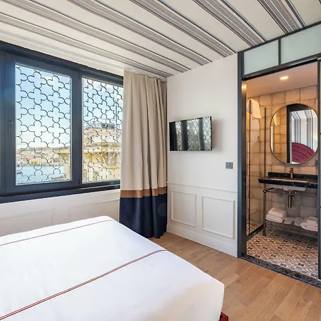 Otel Khai Karaköy *