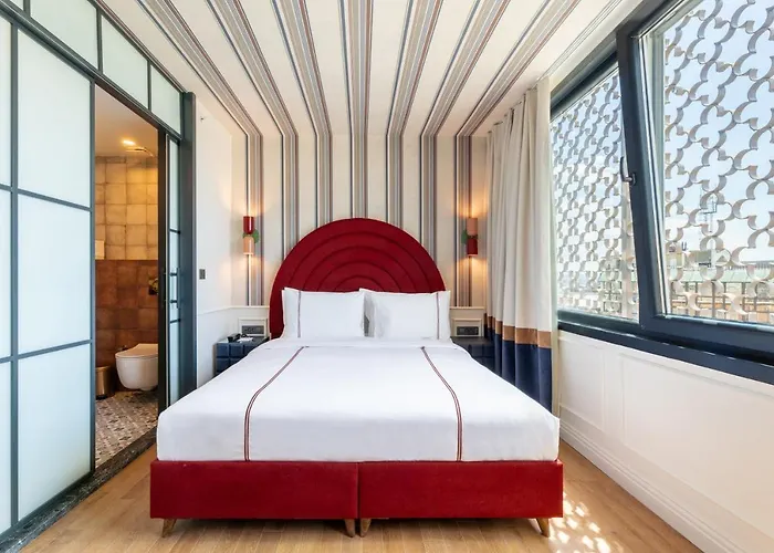 Khai Karakoey Istambul