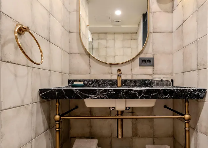 Khai Karakoey Istambul